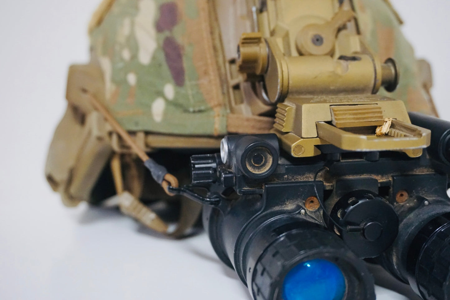 NVG Retention Lanyards